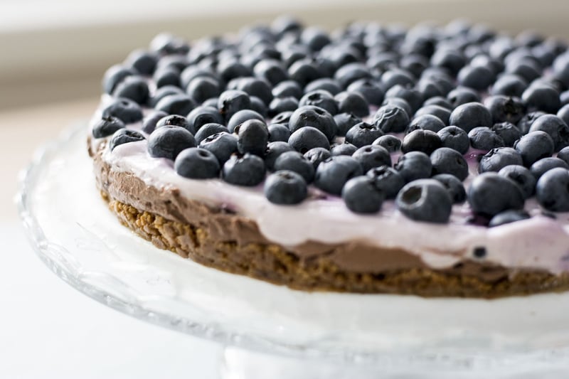 Space-themed Cakes