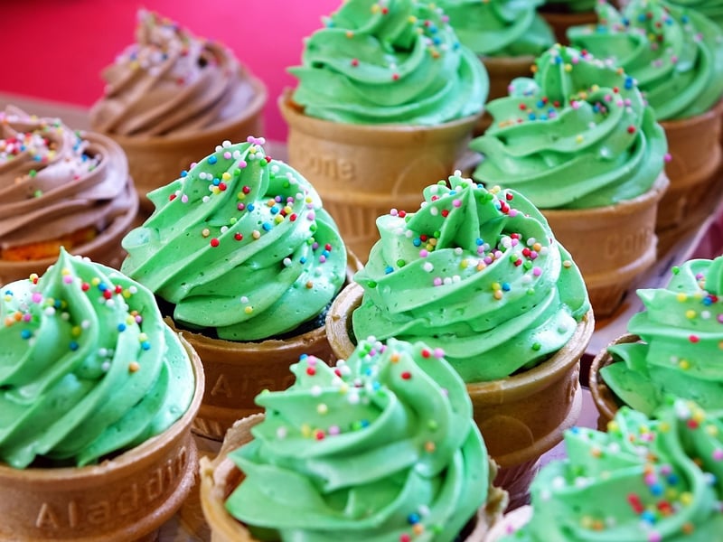 Nebula Cupcakes